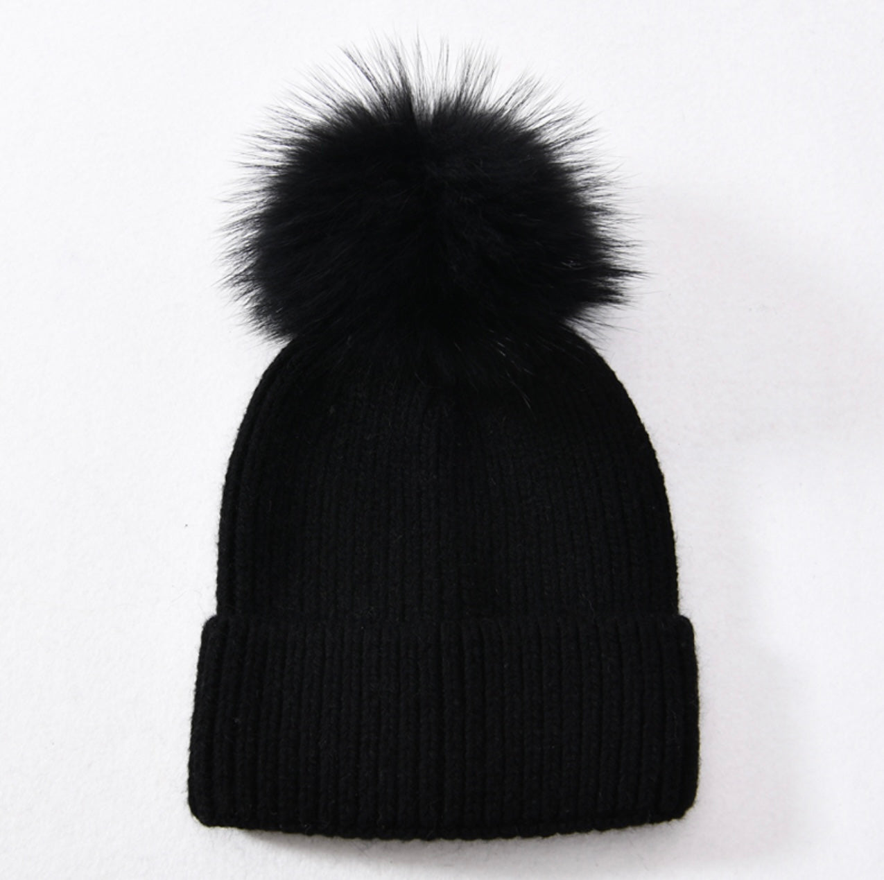 Wool hat with fox fur pon pon