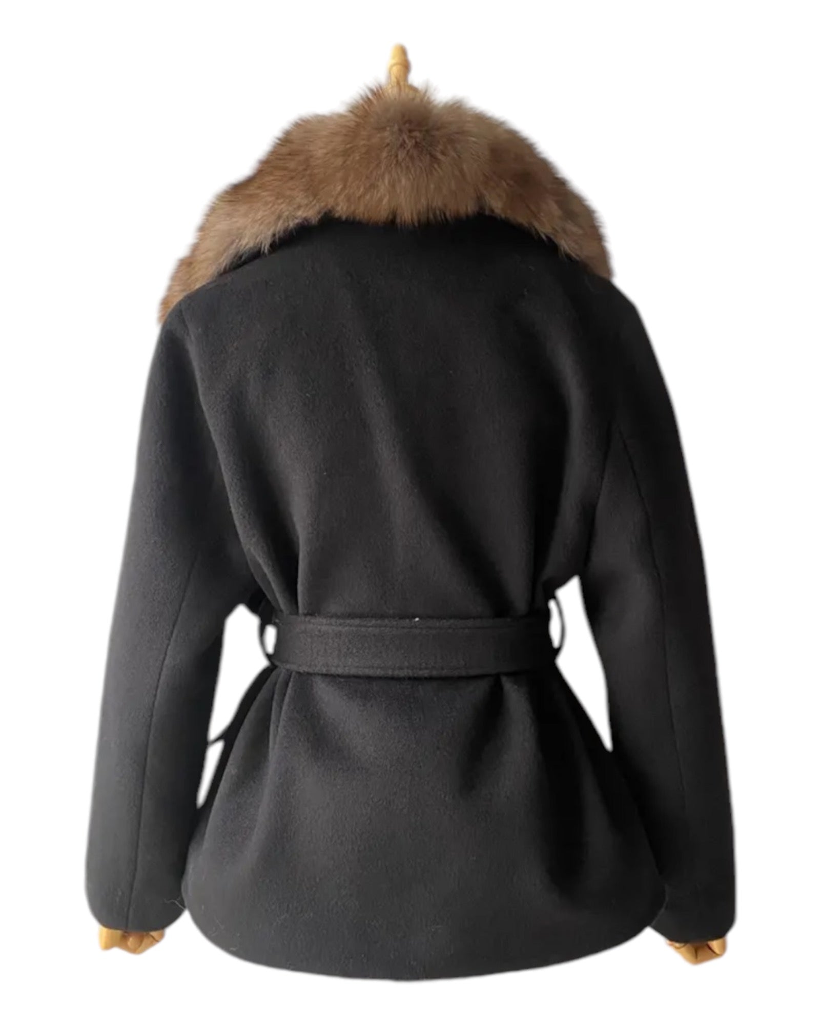Short cashmere coat with fox fur collar